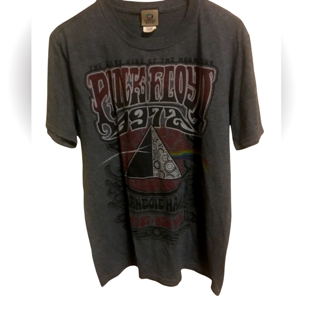 Liquid blue size large Charcoal Grey Pink Floyd Carnegie Hall T-shirt